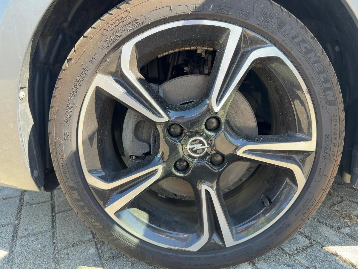 Fahrzeug-Bild 12