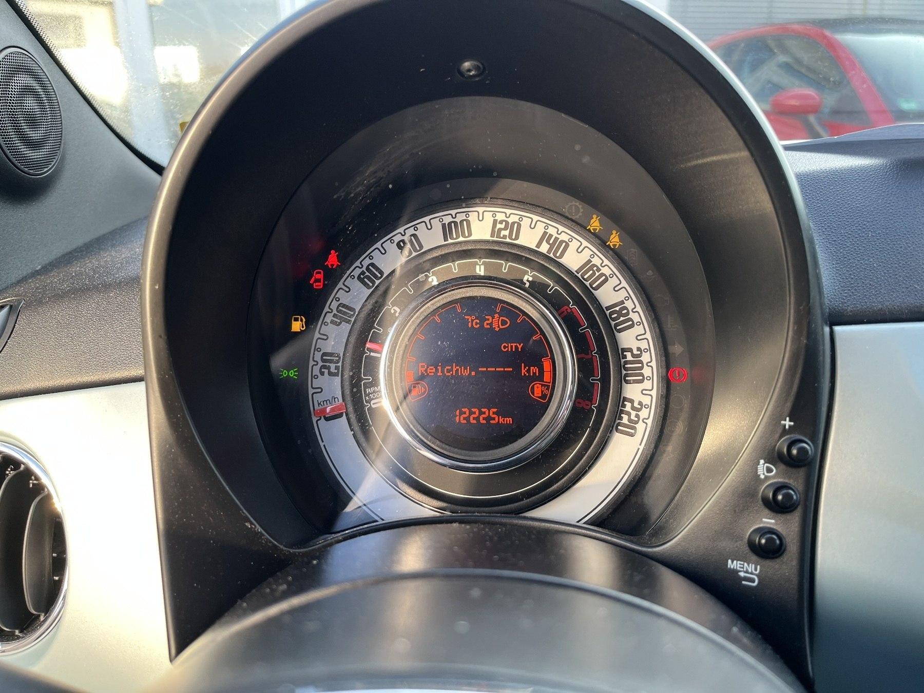 Fahrzeug-Bild 12