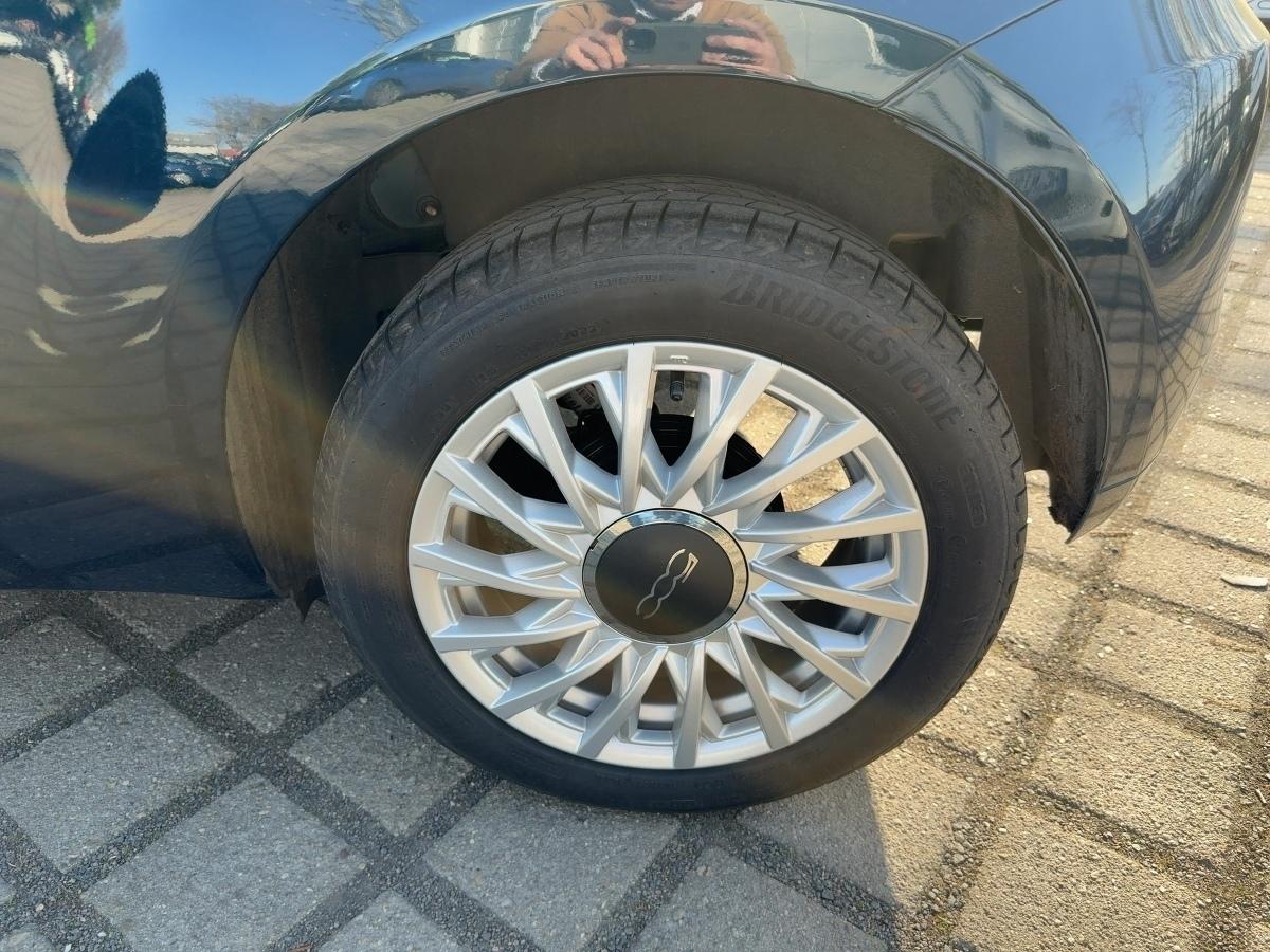 Fahrzeug-Bild 12