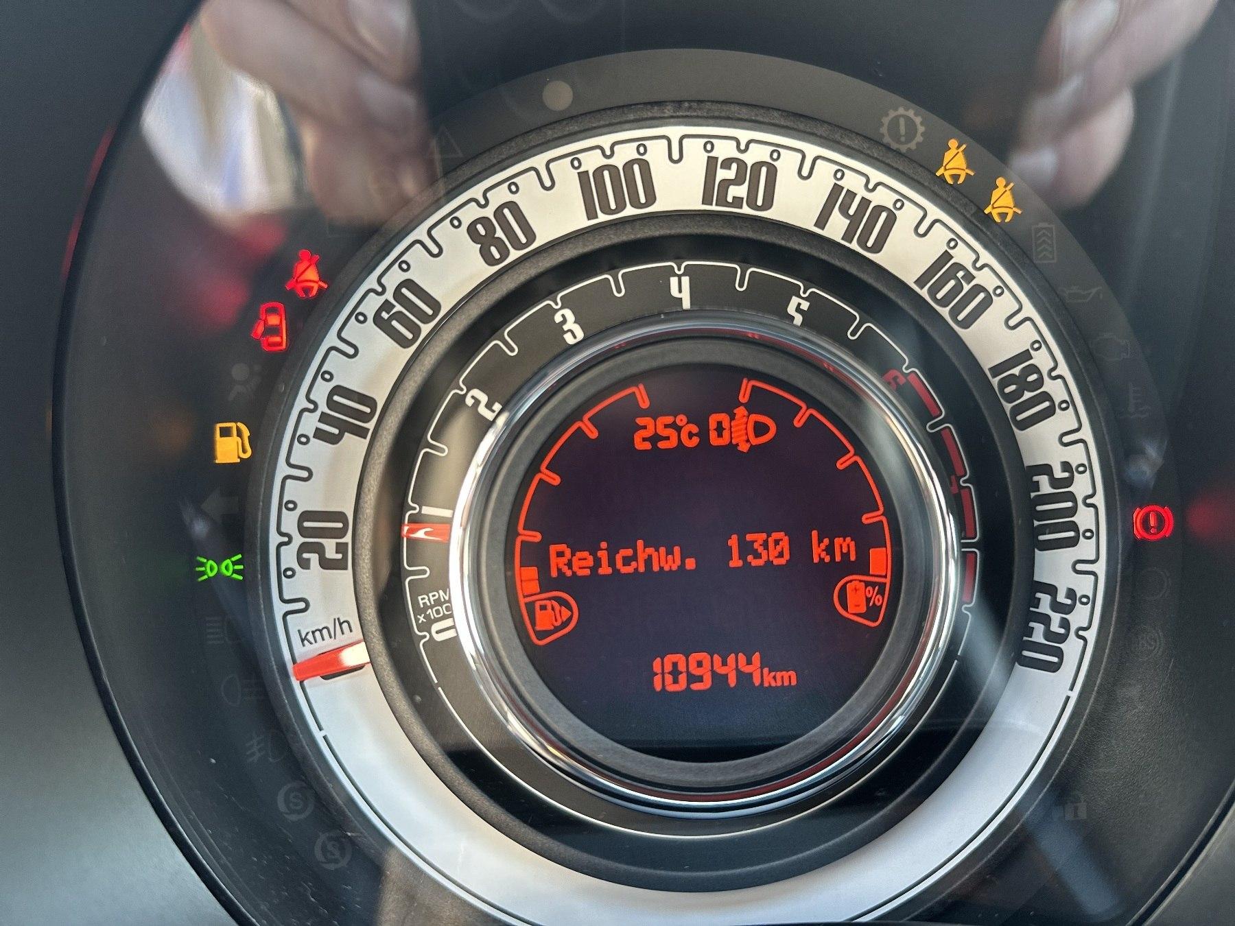 Fahrzeug-Bild 13