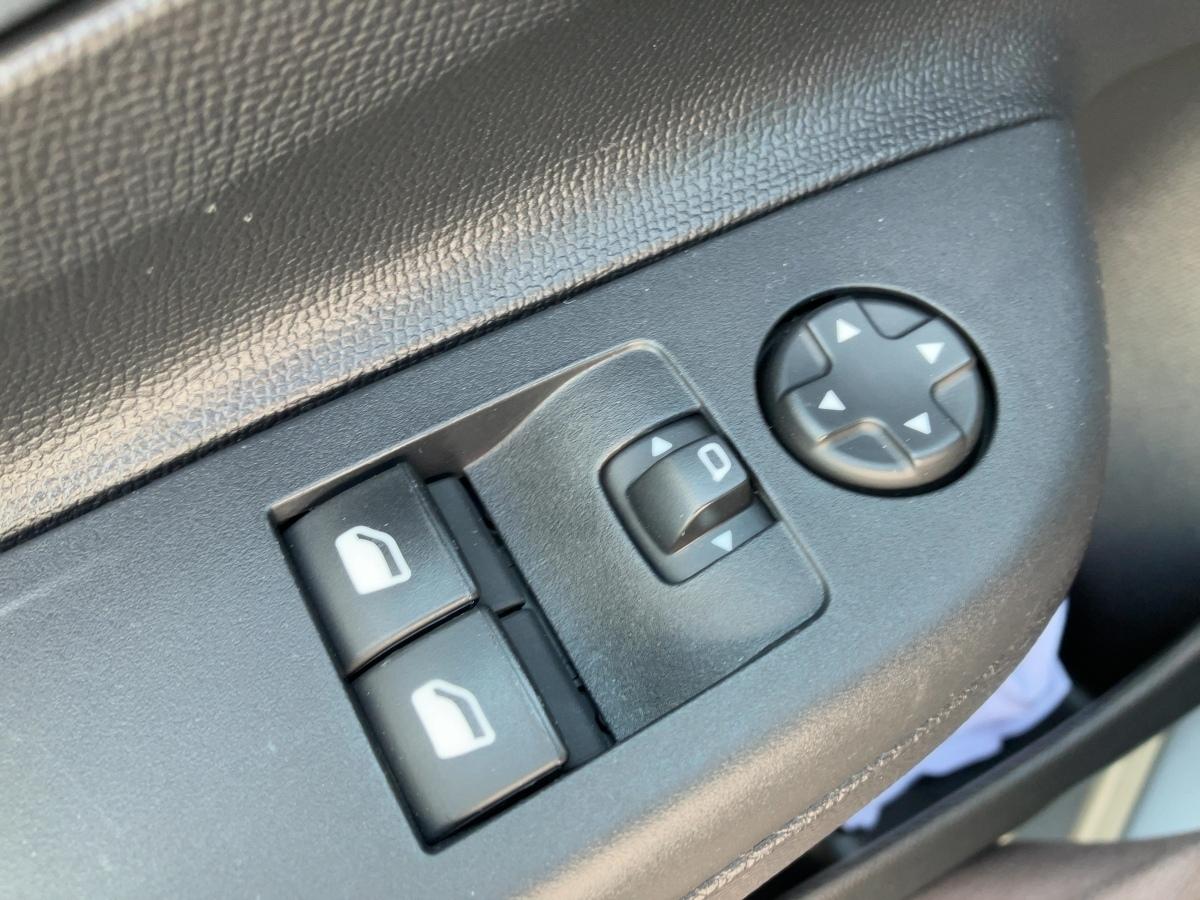 Fahrzeug-Bild 16