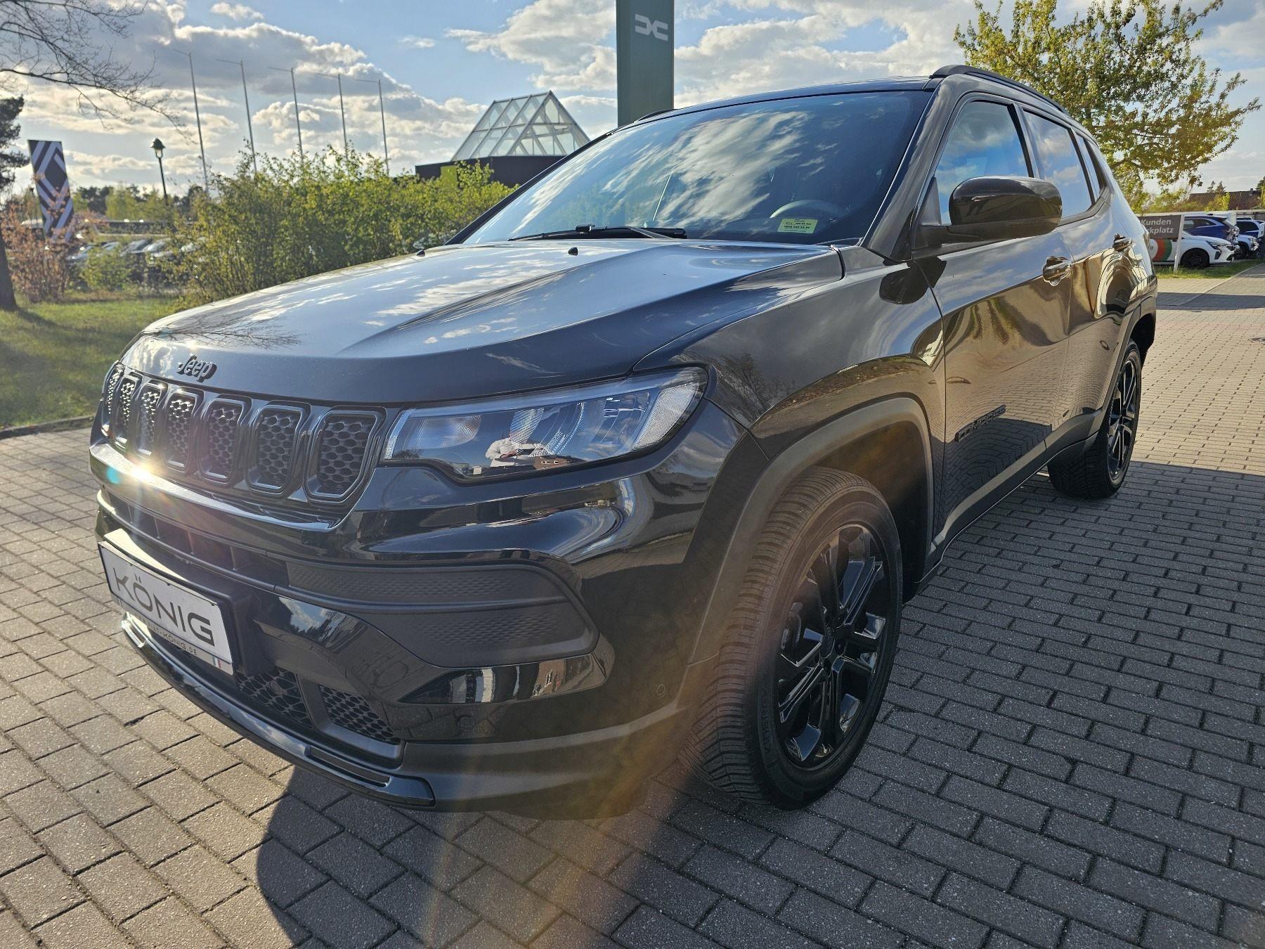 Jeep Compass MY22 *Night Eagle*