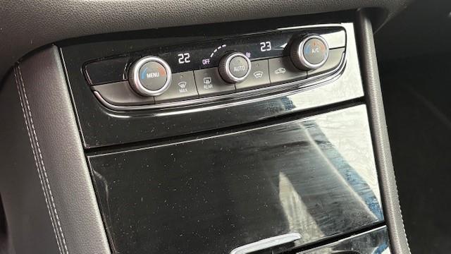 Fahrzeug-Bild 11