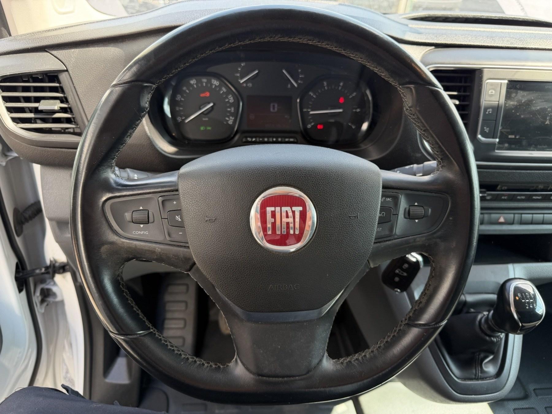 Fahrzeug-Bild 11