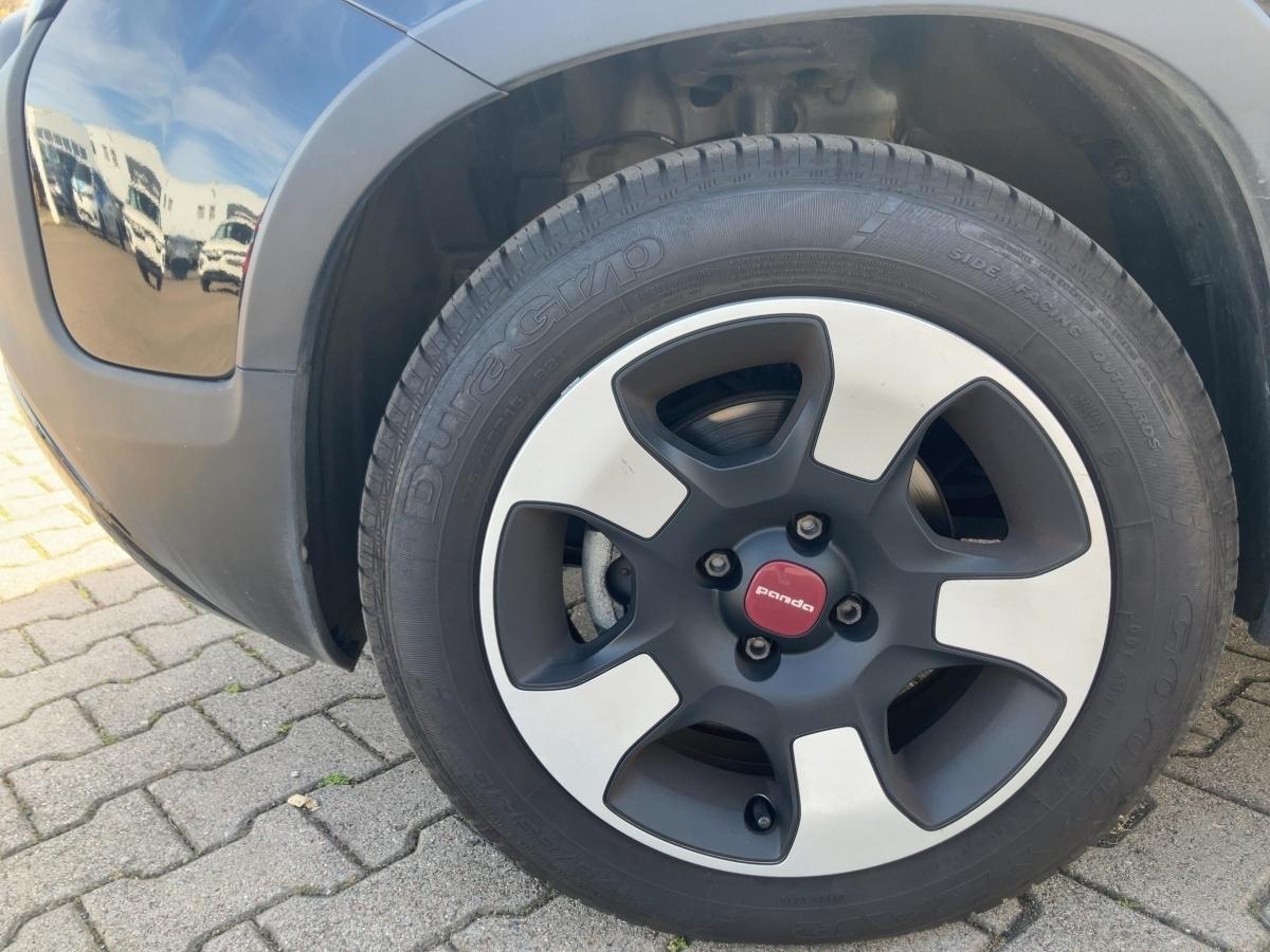 Fahrzeug-Bild 13