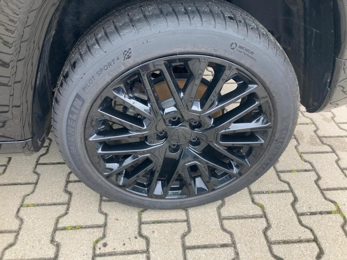 Fahrzeug-Bild 12