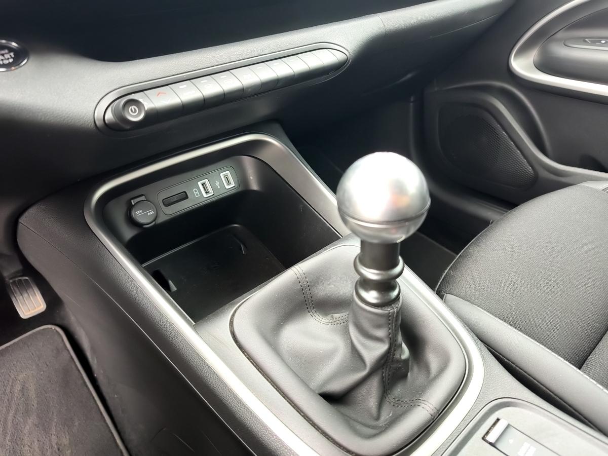 Fahrzeug-Bild 14