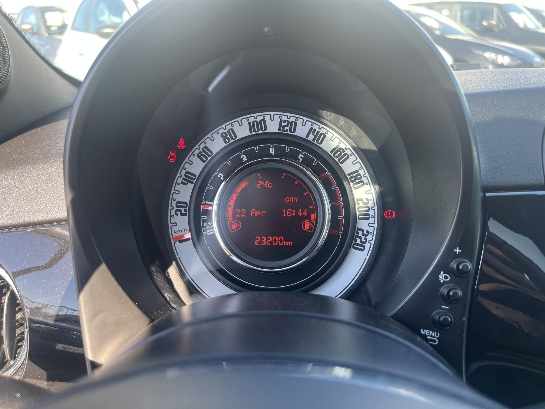 Fahrzeug-Bild 14