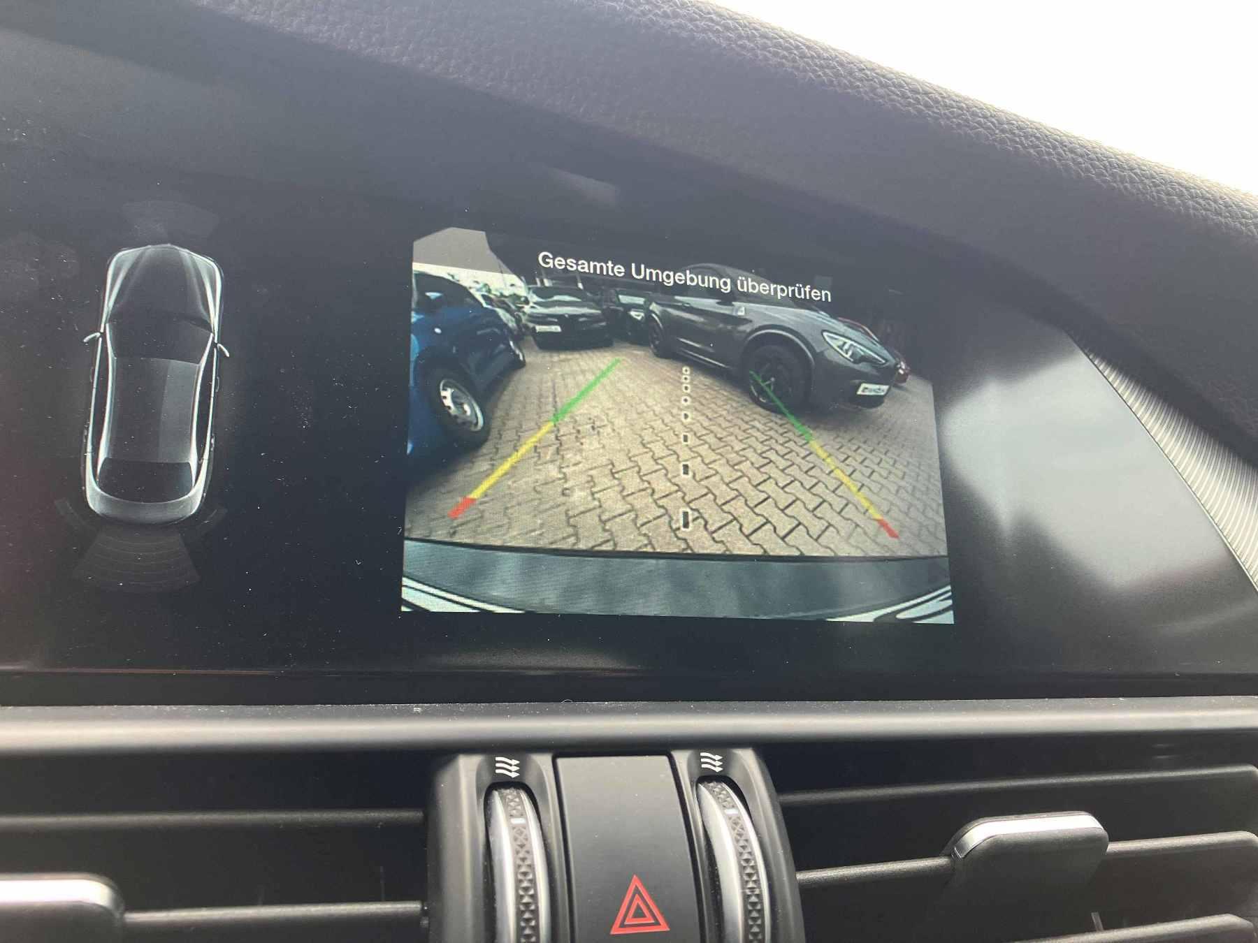Fahrzeug-Bild 9