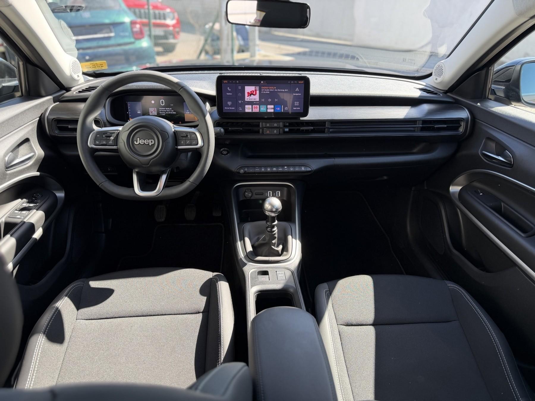 Fahrzeug-Bild 12