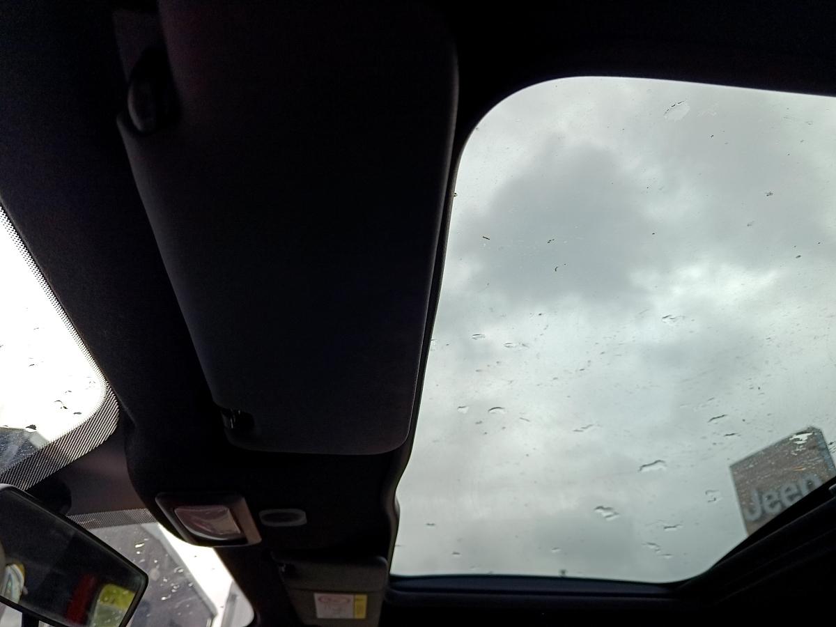 Fahrzeug-Bild 13