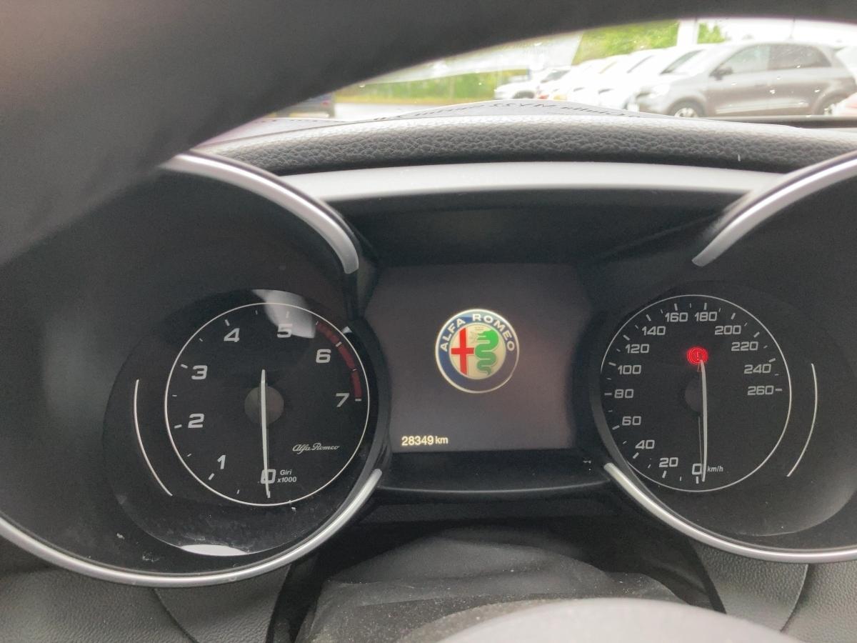 Fahrzeug-Bild 13