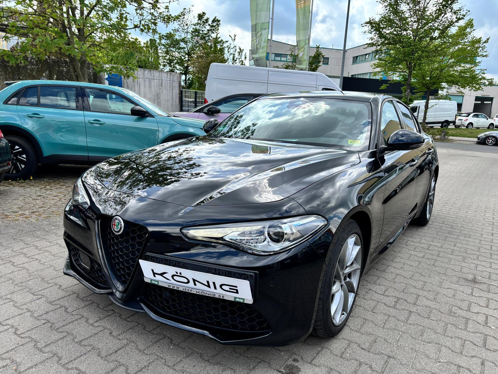 Alfa Romeo Giulia MY22 Sprint 2.0 Turbo 16V 200