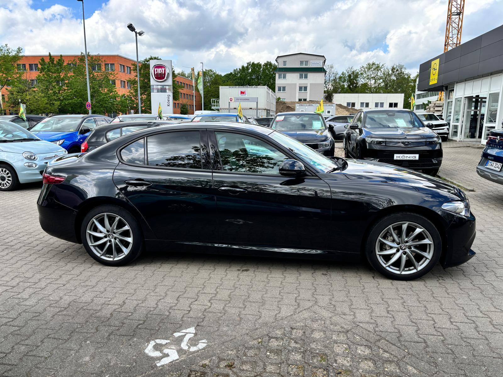 Fahrzeug-Bild 2