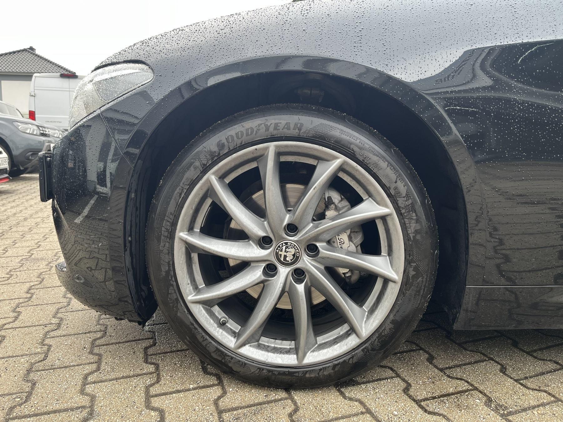 Fahrzeug-Bild 20