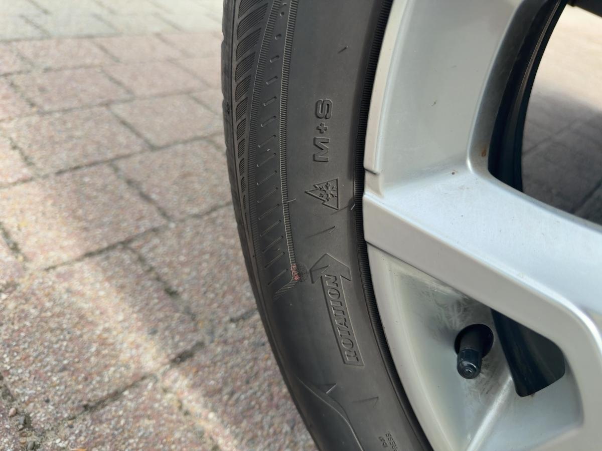 Fahrzeug-Bild 16