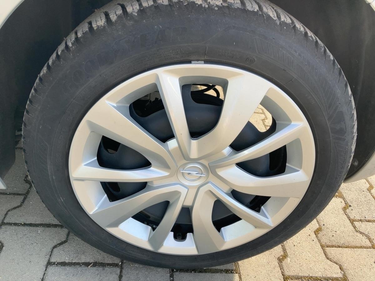 Fahrzeug-Bild 12