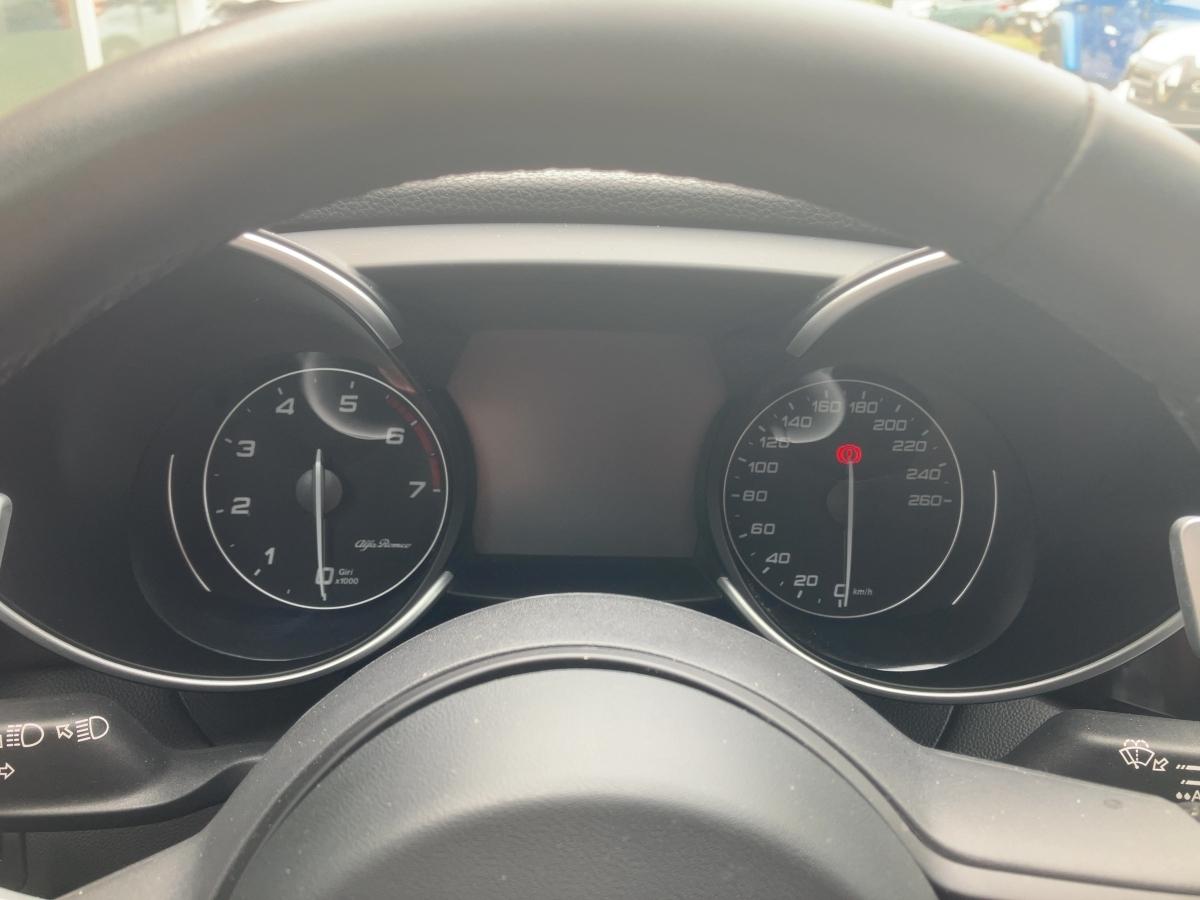 Fahrzeug-Bild 9