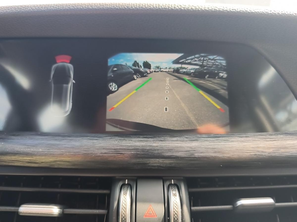 Fahrzeug-Bild 13