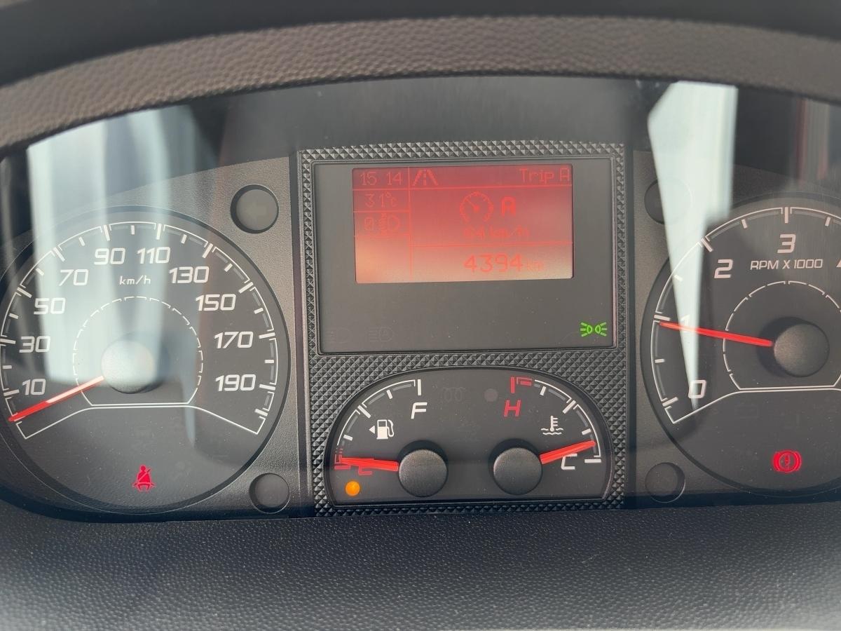 Fahrzeug-Bild 16