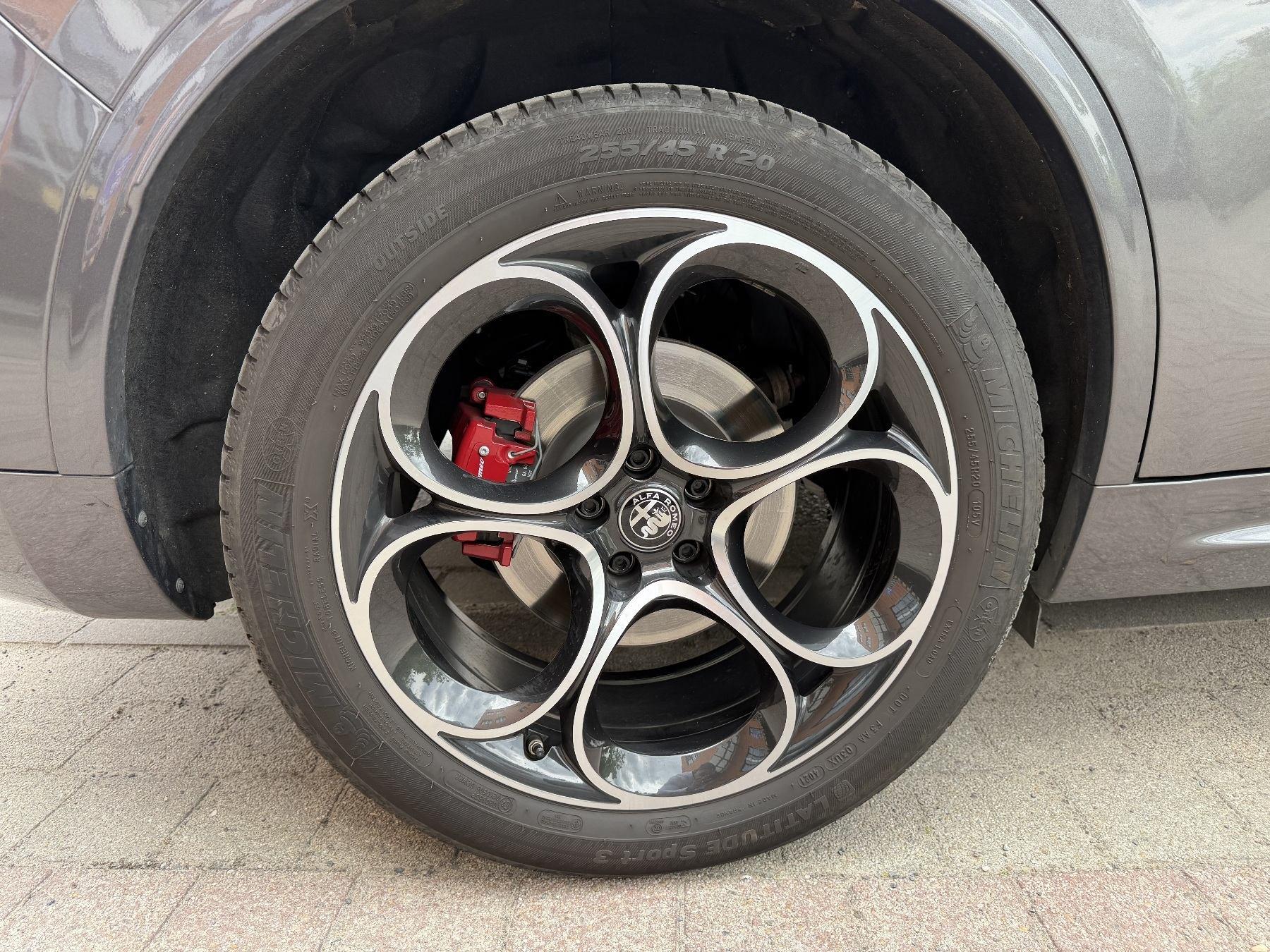 Fahrzeug-Bild 9