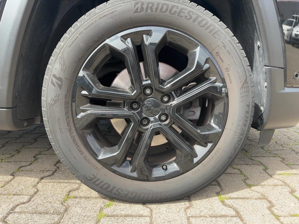 Fahrzeug-Bild 15