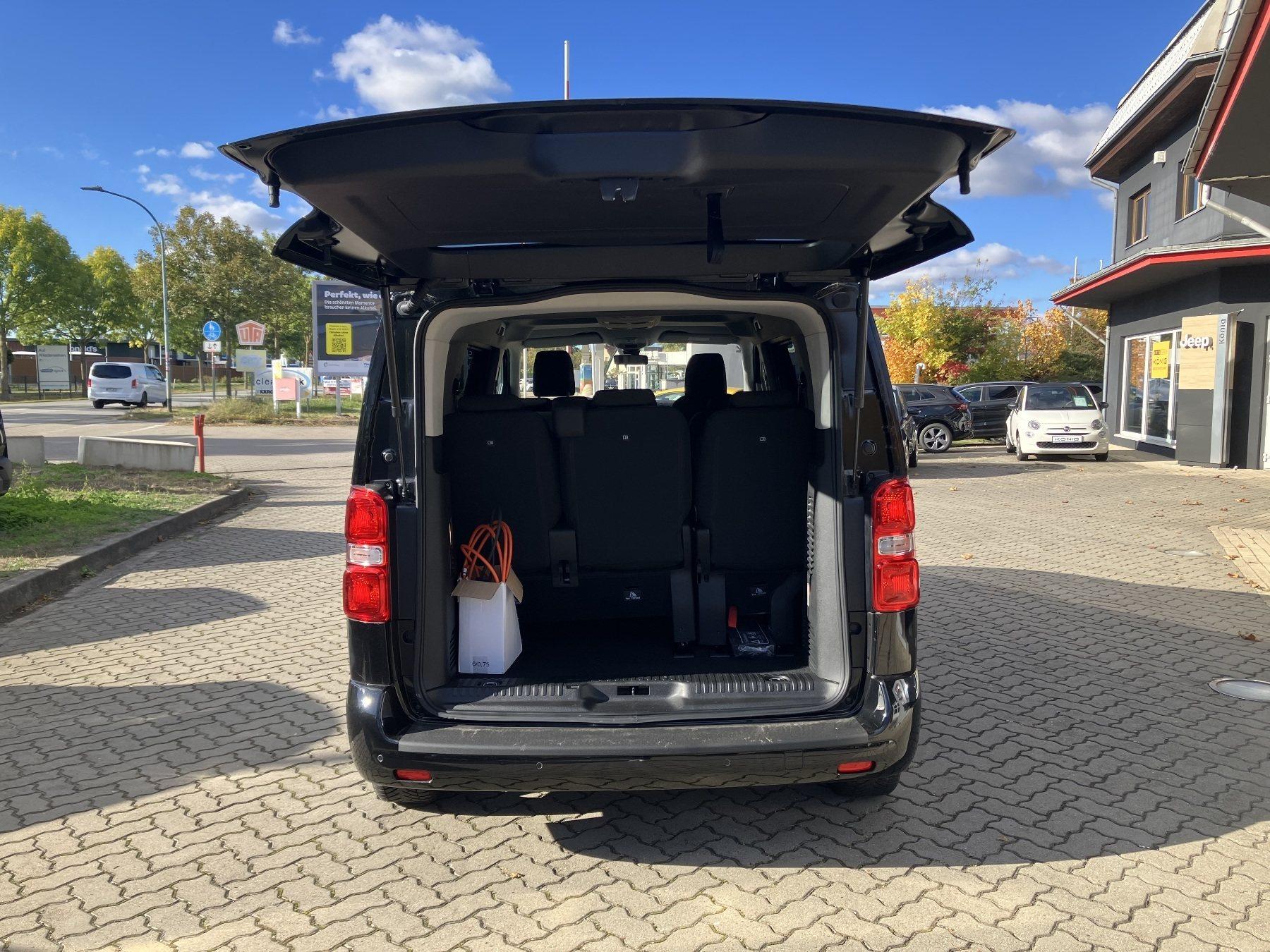 Fahrzeug-Bild 11