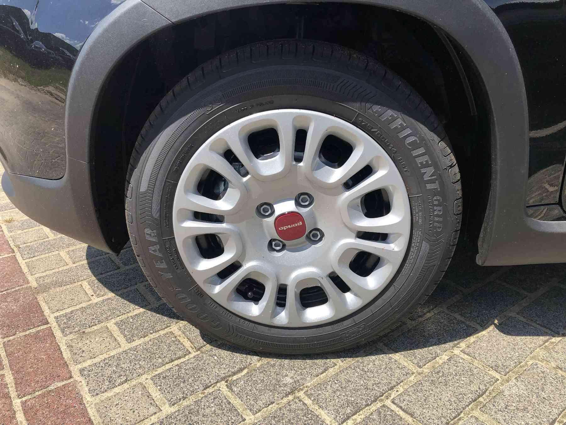 Fahrzeug-Bild 13
