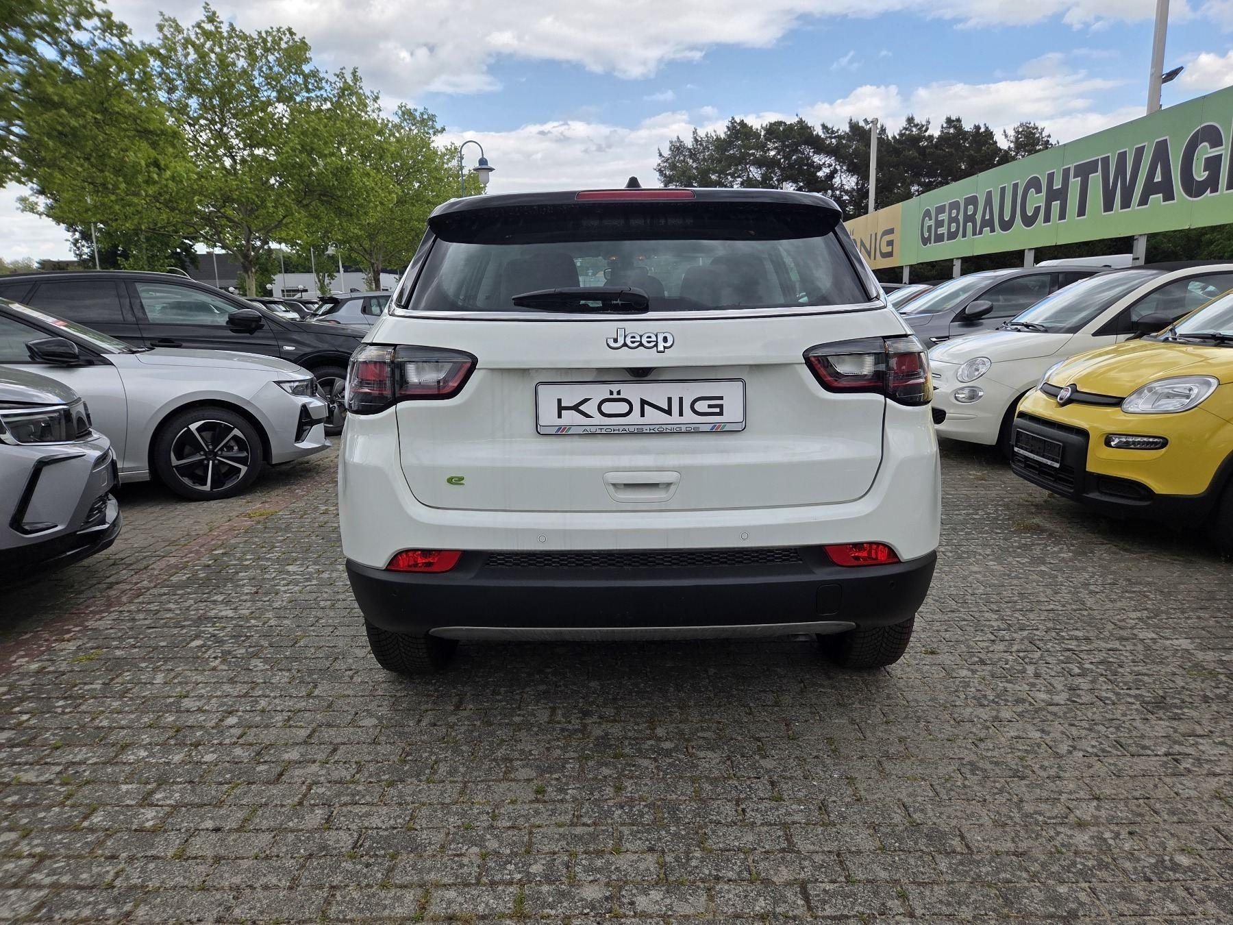 Fahrzeug-Bild 11