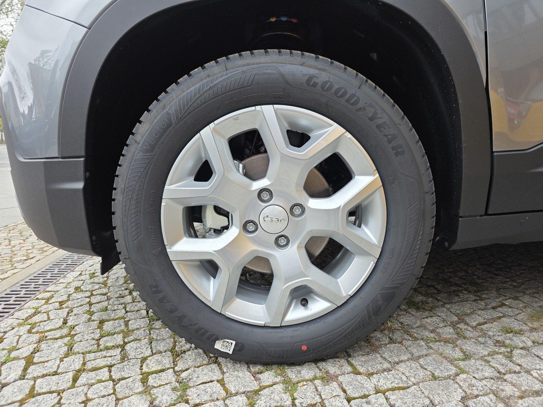 Fahrzeug-Bild 5