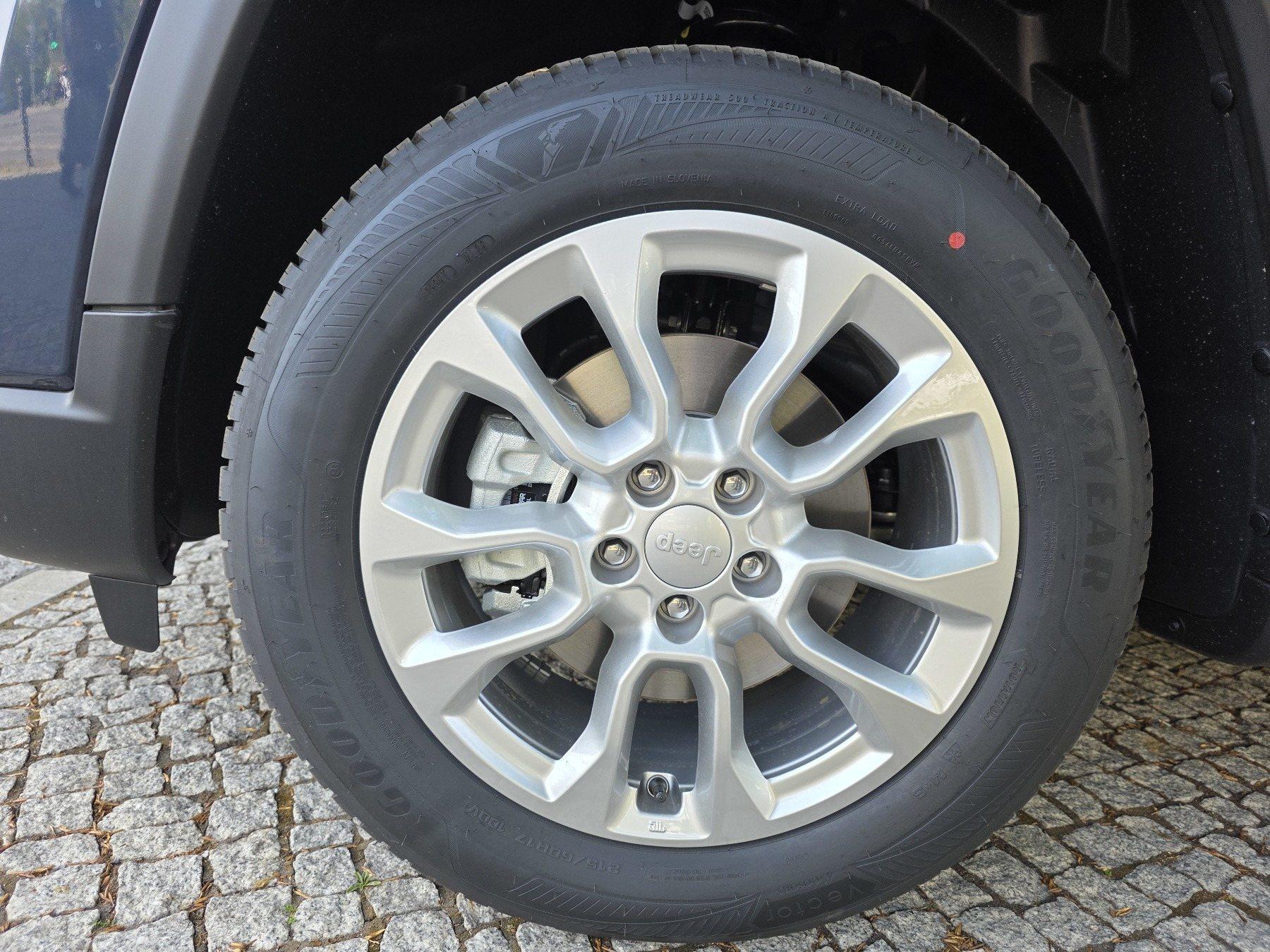 Fahrzeug-Bild 5