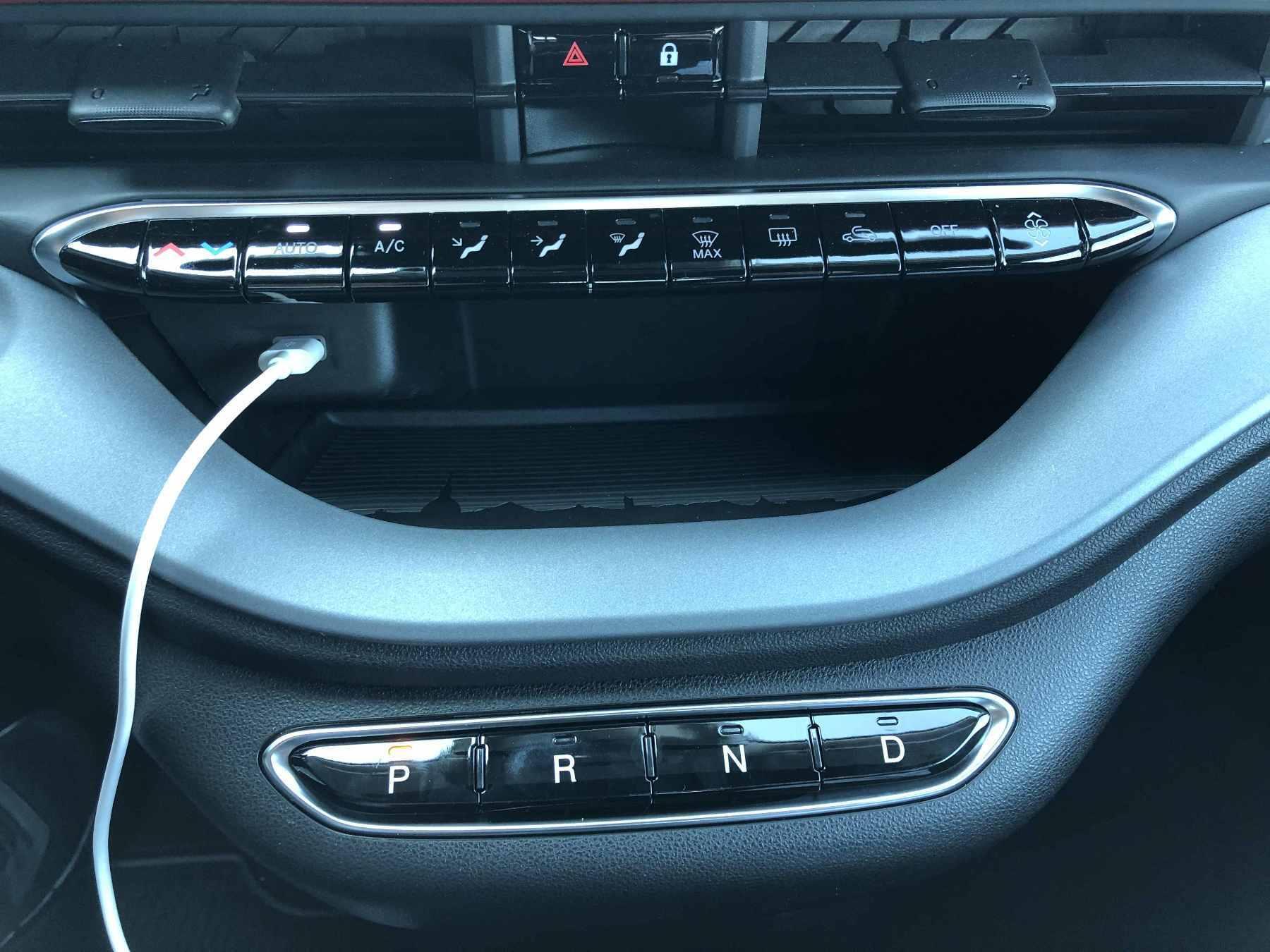 Fahrzeug-Bild 12