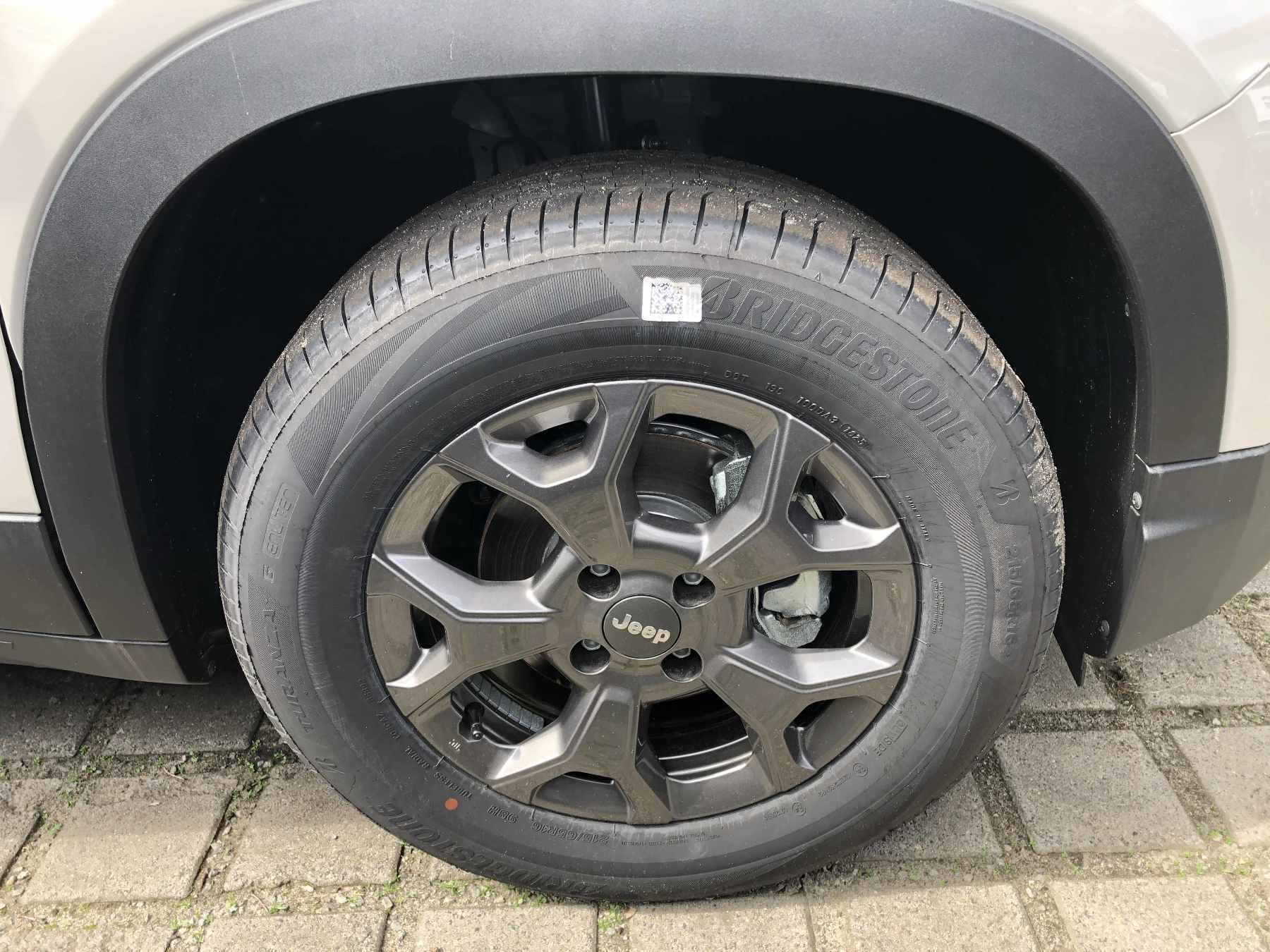Fahrzeug-Bild 5