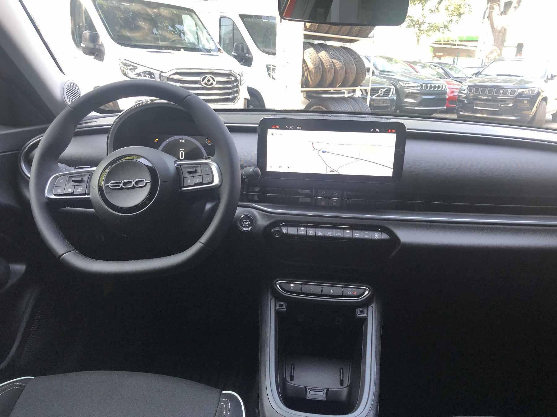 Fahrzeug-Bild 8