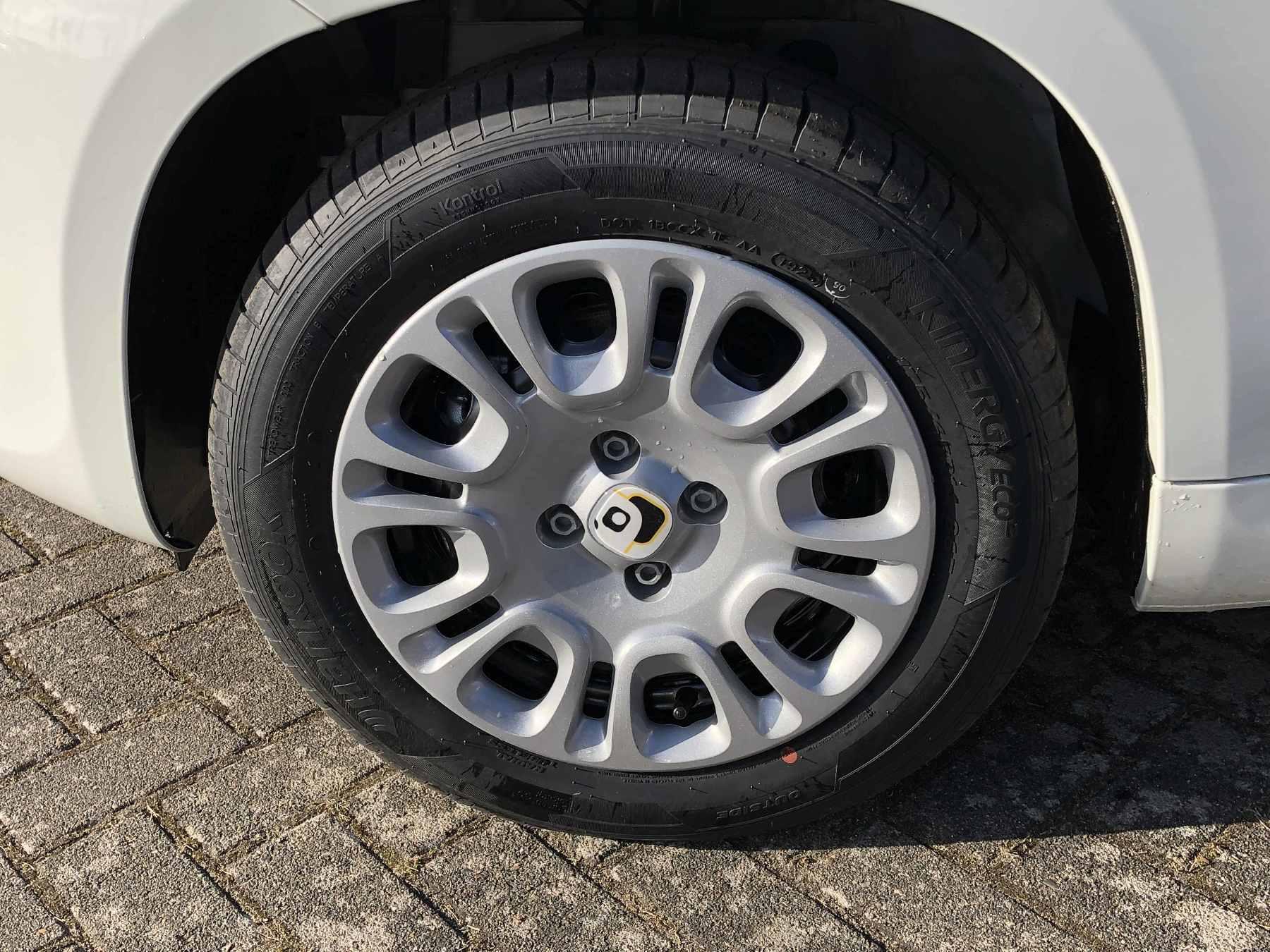 Fahrzeug-Bild 6