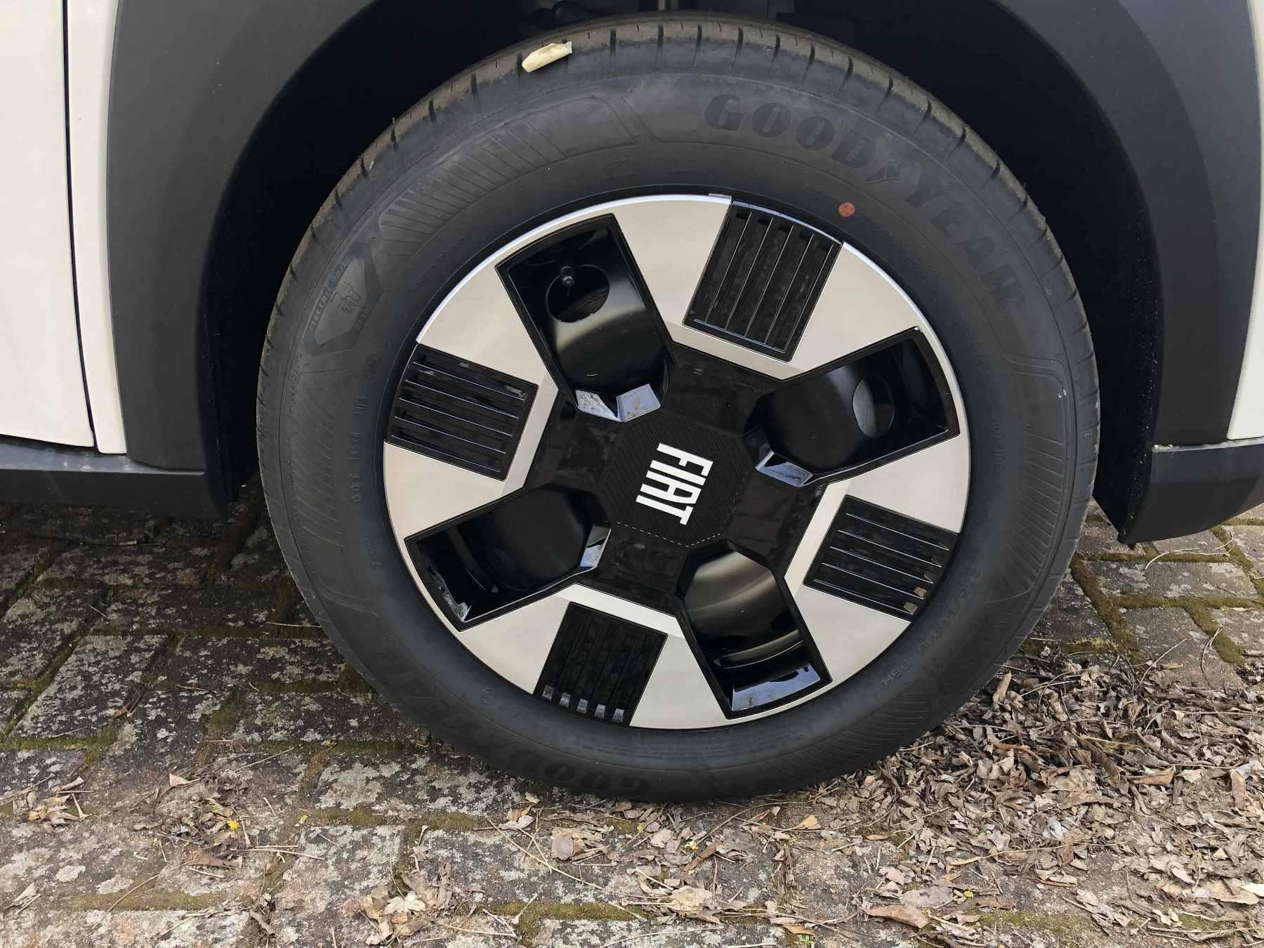 Fahrzeug-Bild 6