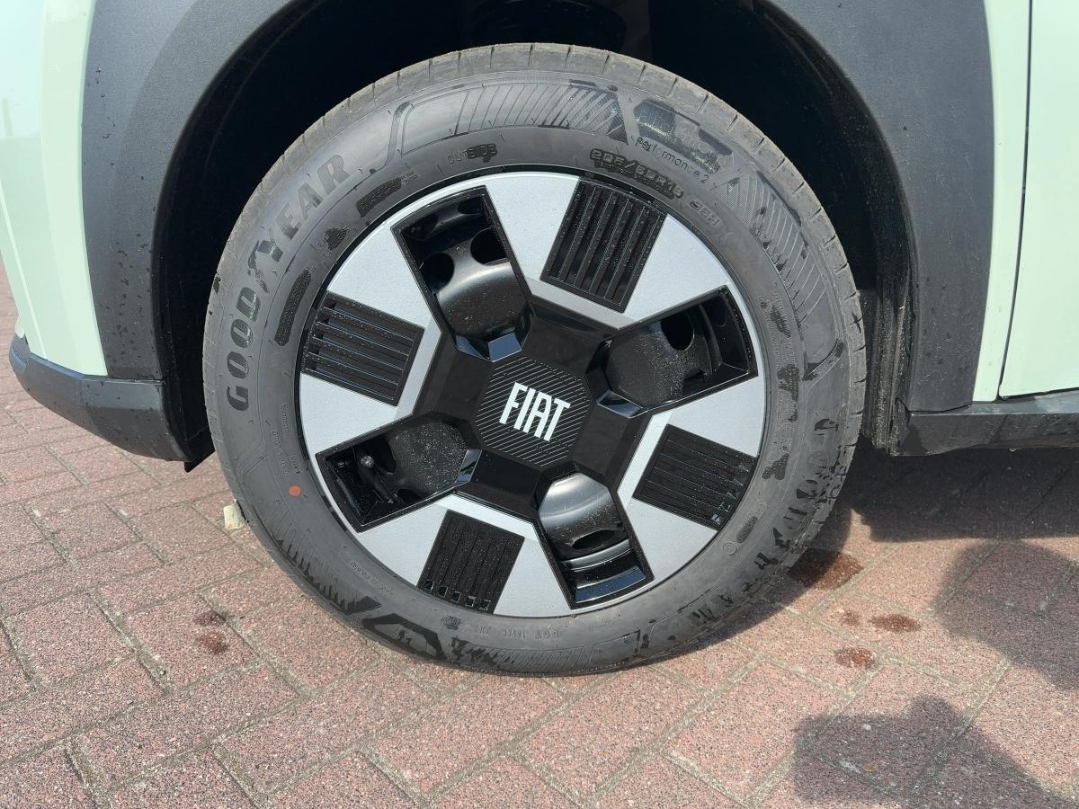 Fahrzeug-Bild 12