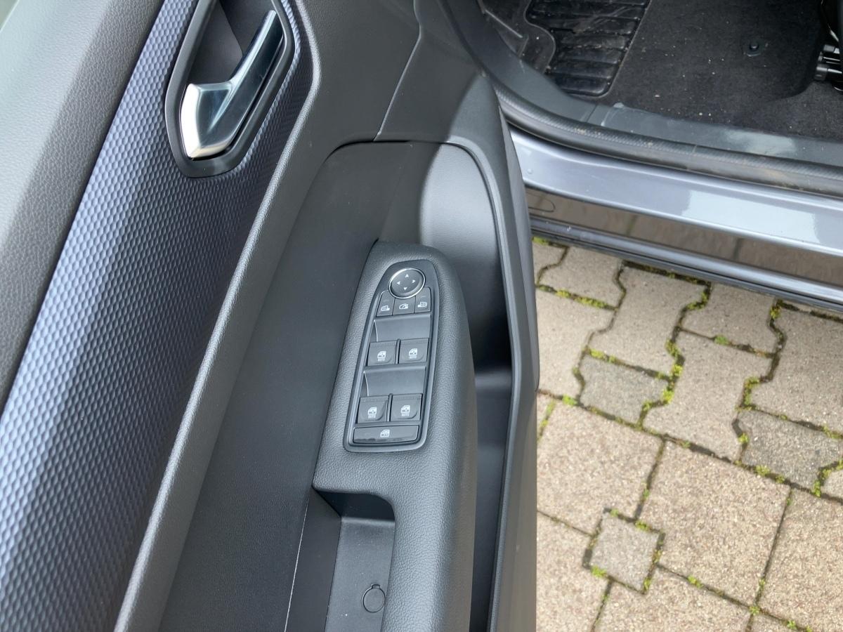 Fahrzeug-Bild 11