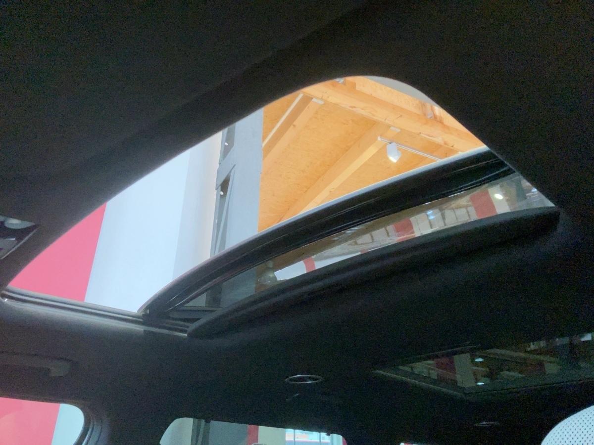 Fahrzeug-Bild 13