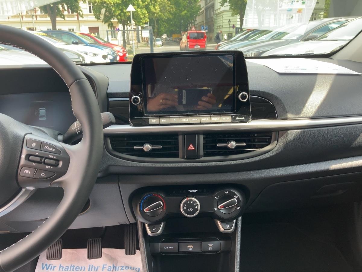 Fahrzeug-Bild 11