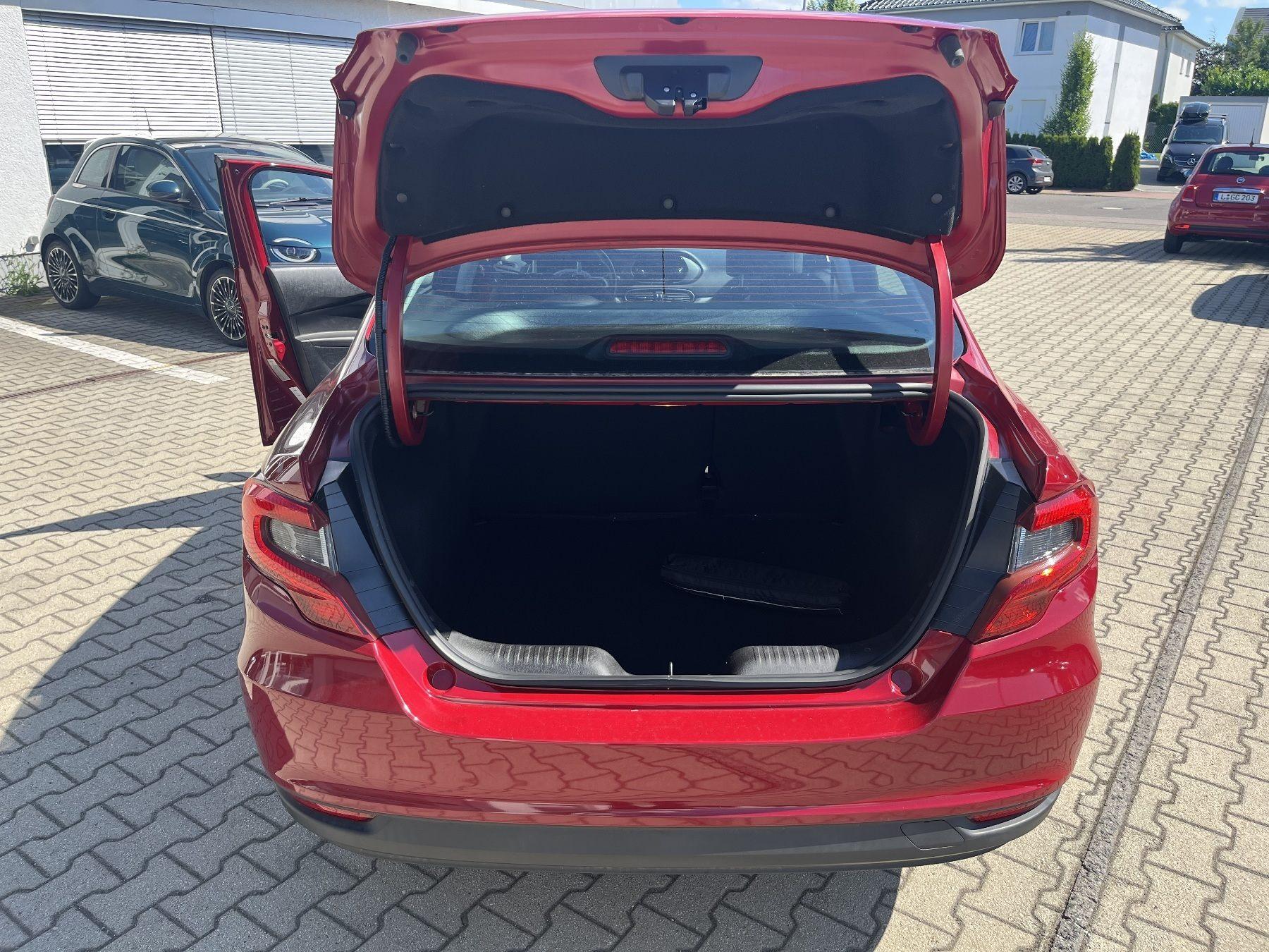 Fahrzeug-Bild 16