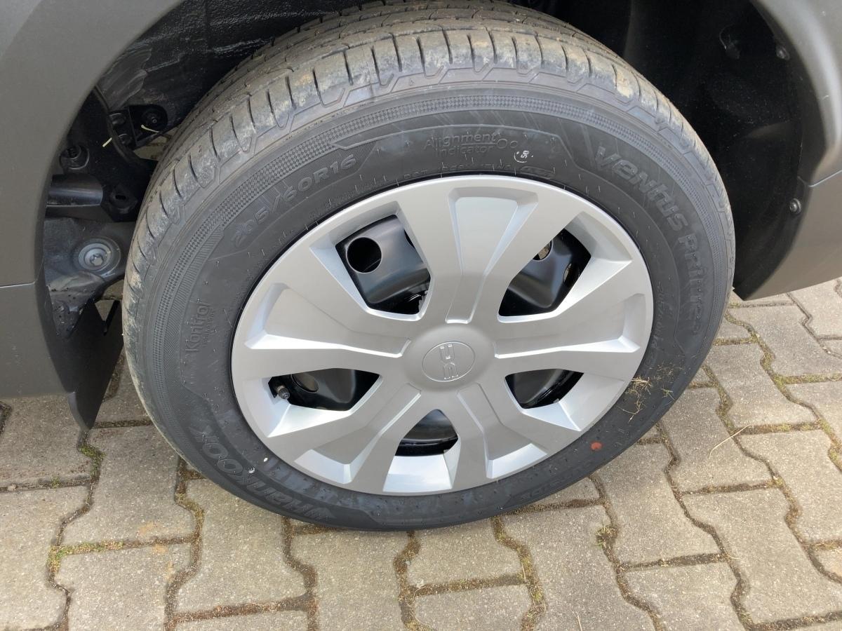 Fahrzeug-Bild 6