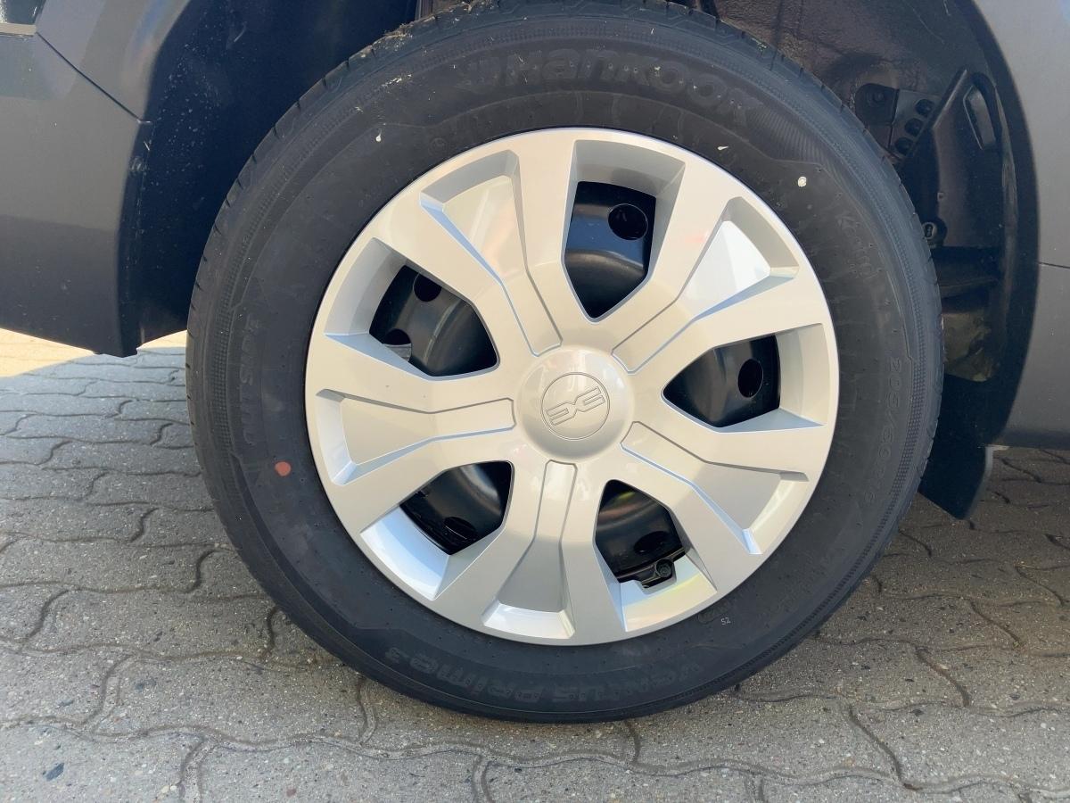 Fahrzeug-Bild 6