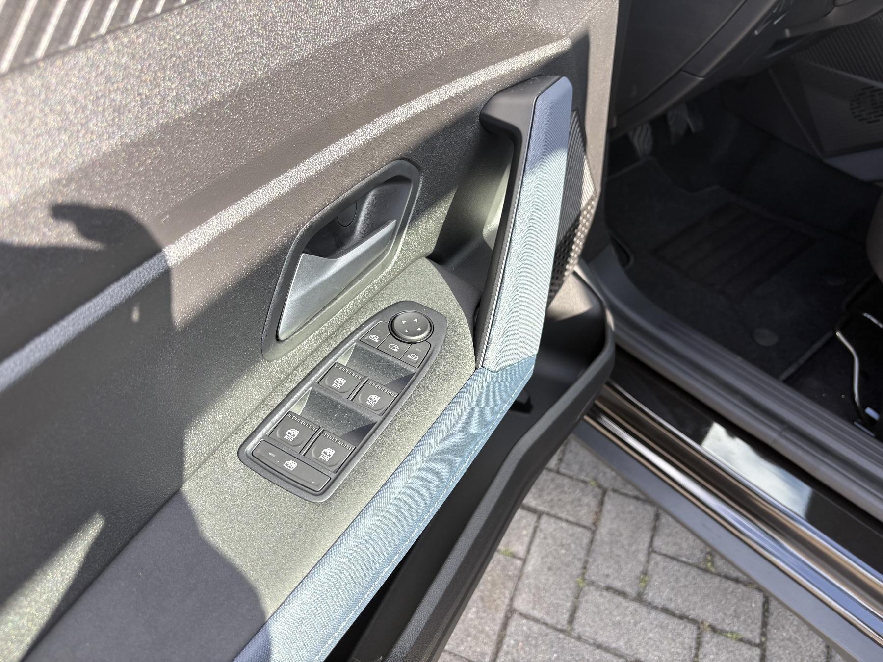Fahrzeug-Bild 15
