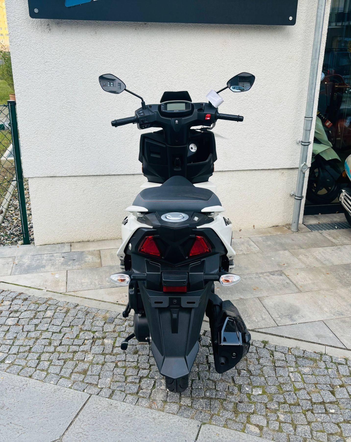 Fahrzeug-Bild 5
