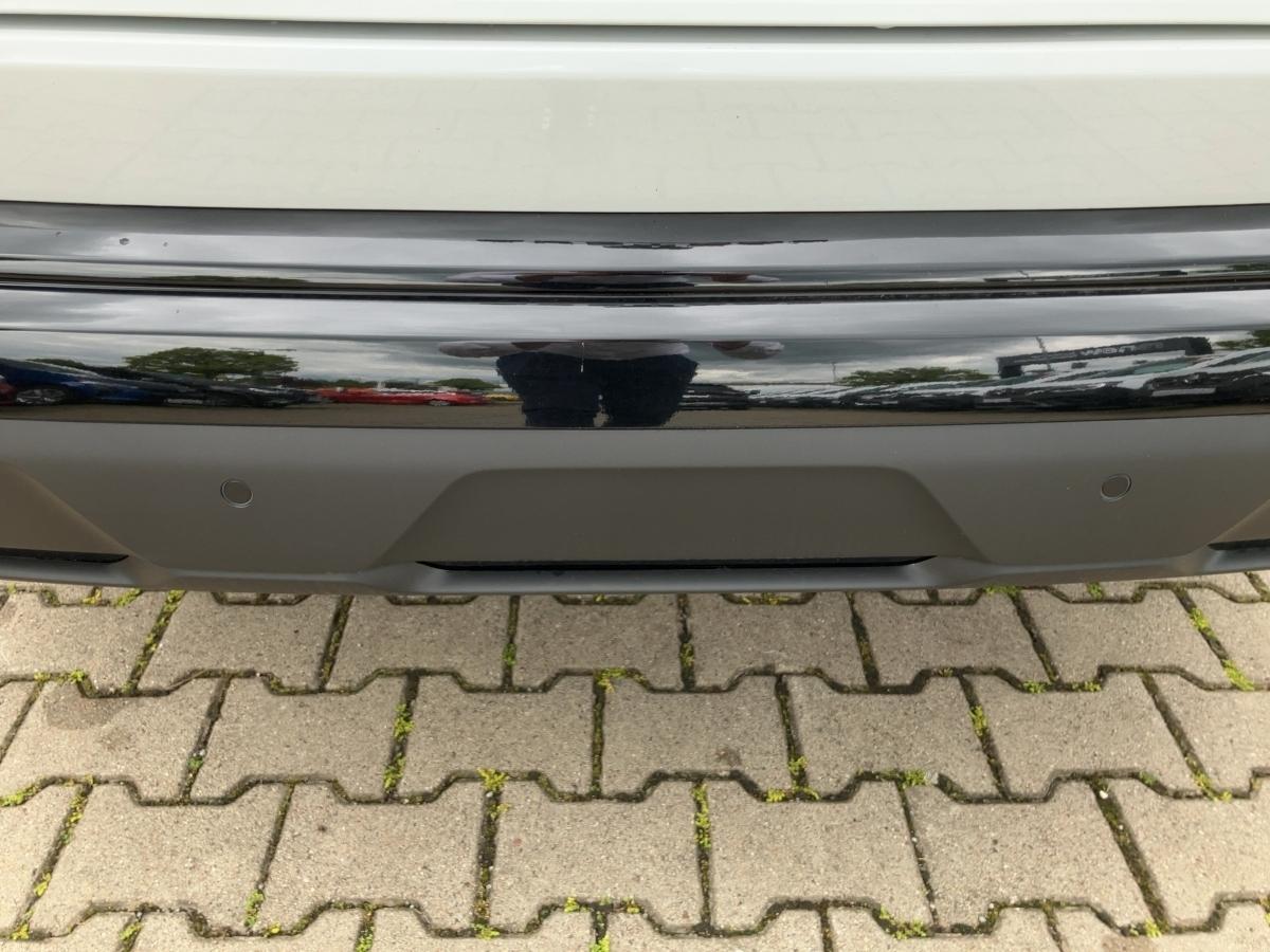 Fahrzeug-Bild 13