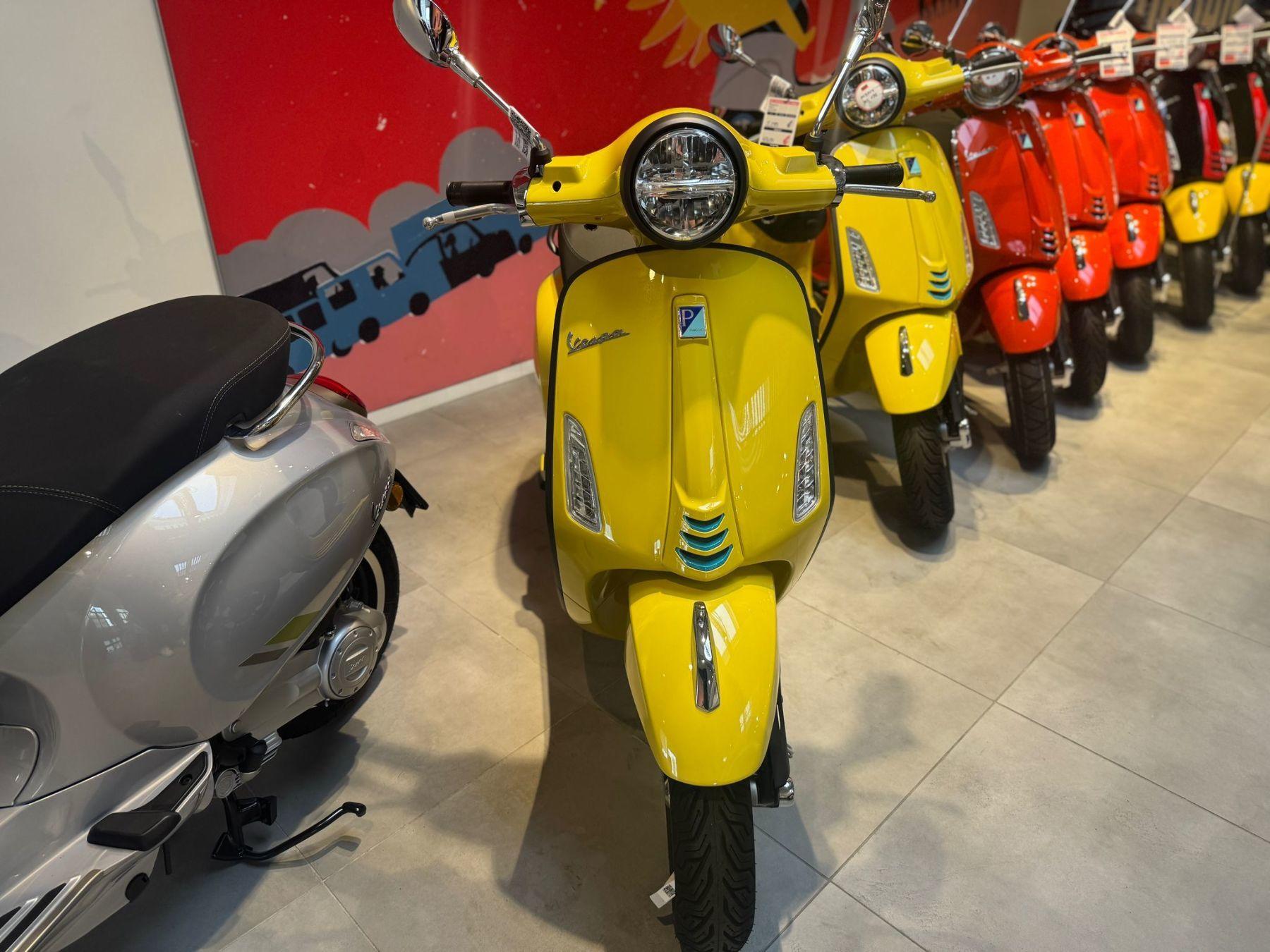 Vespa Primavera S 125 ccm