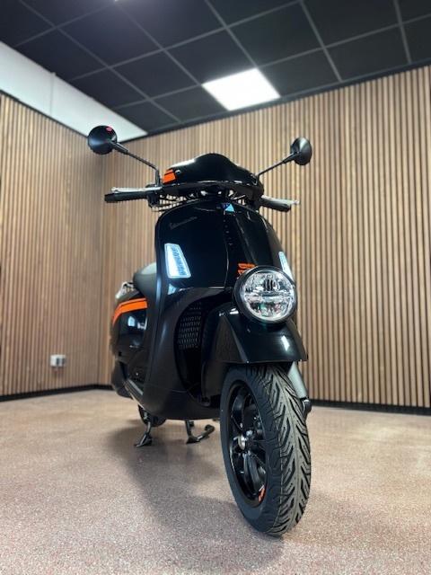 Vespa VESPA GTV 300 E5 NERO CONVINTO XN2