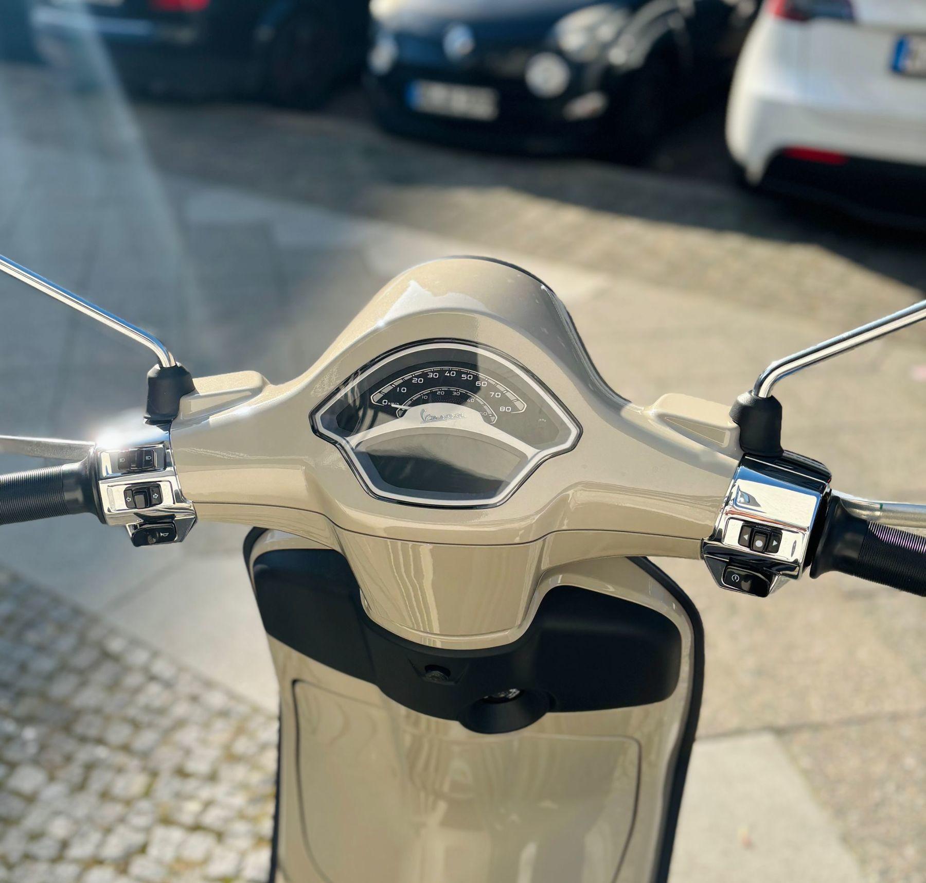Fahrzeug-Bild 8