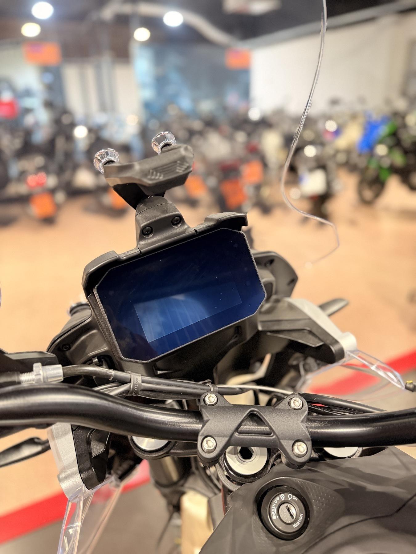 Fahrzeug-Bild 9